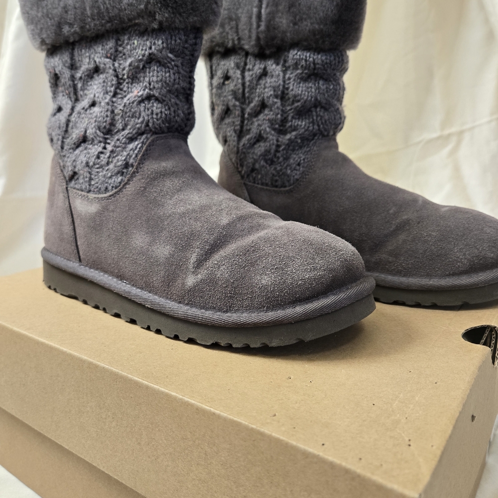 UGG K Juniper Confetti/ Gray -USA Size 5 (Low Medium Calf) Used With Orginal Box